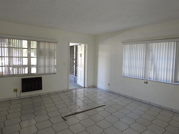 5th image of 181 NE 14th Avenue #14B