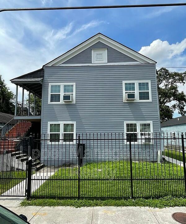 2612 2614 Soniat Street Apartment Rentals New Orleans, LA Zillow