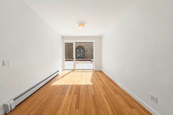 Living room, photo 3