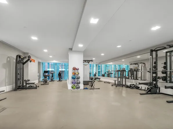 45 East 22nd Street 26A image 28 of 28