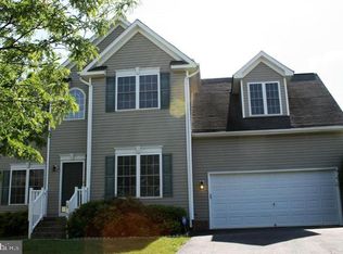4 Rochelle Ct, Fredericksburg, VA 22405