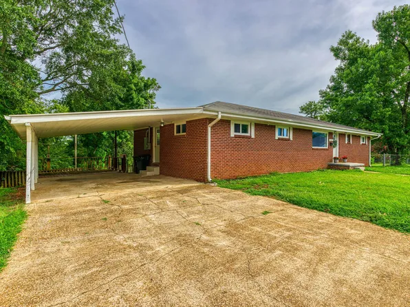 2402 Cole Ave, Florence, AL 35630