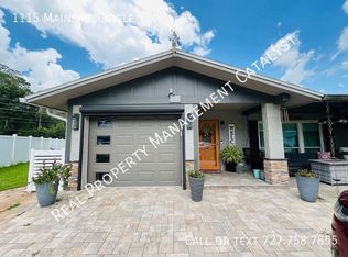 1115 Mainsail Cir, Palm Harbor, FL 34685