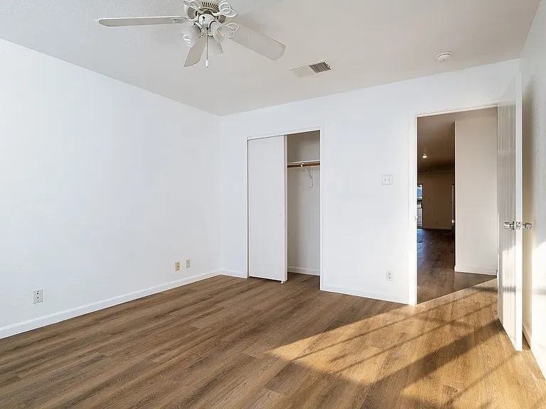 1800 Carriage Hills Trl — Photo 10