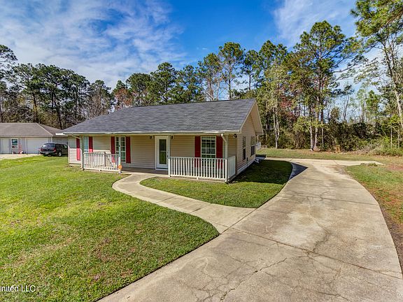 2nd image of 12402 Brookwood Ln