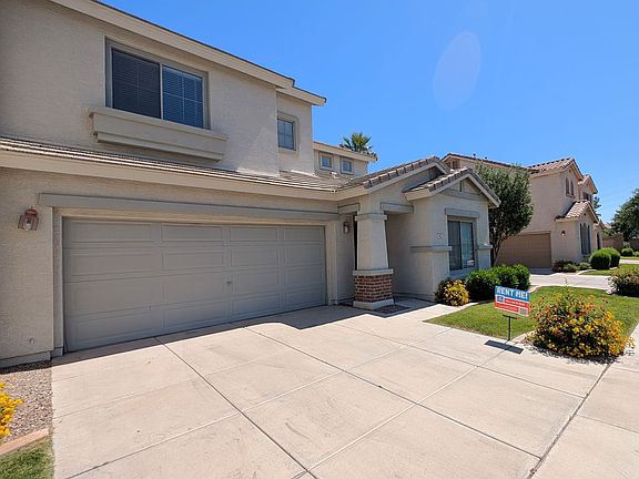 3rd image of 3843 S Crosscreek Dr