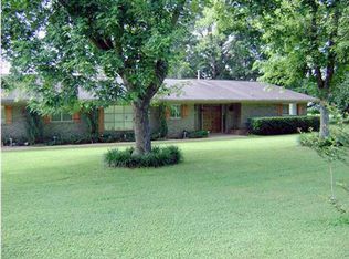 10954 E Brainerd Rd, Apison, TN 37302