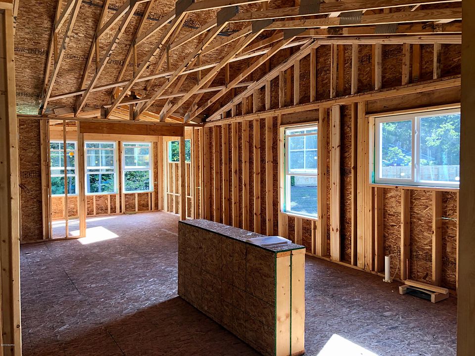 2nd image of 15064 Kingfisher Way #22