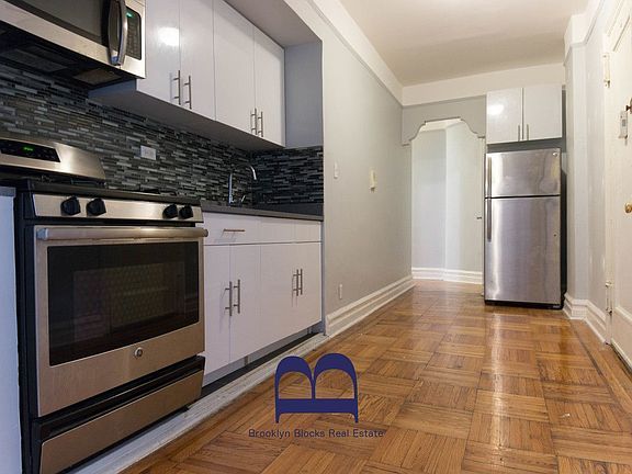 5th image of 50 E 19th St APT B1