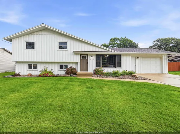 2077 True Ln, Green Bay, WI 54304