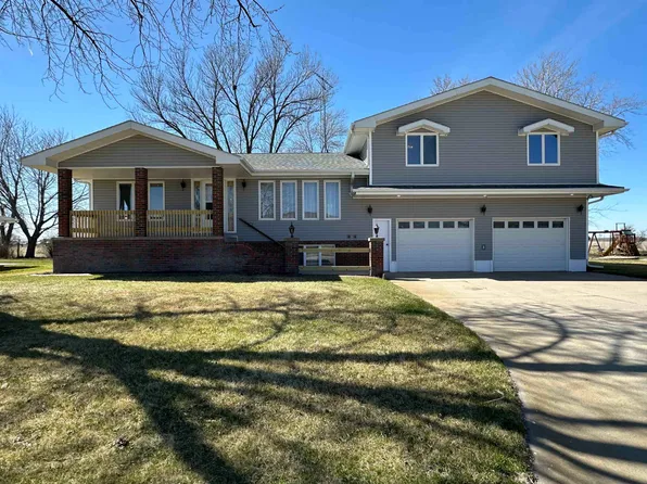 2664 E 12th Ave, Columbus, NE 68601