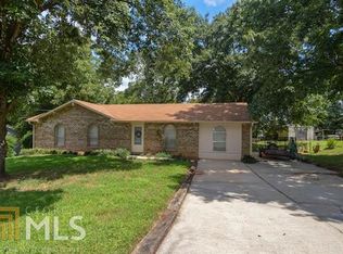 8756 E Bourne Dr, Jonesboro, GA 30238