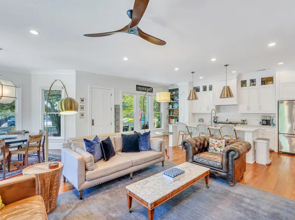 322 E Hall St, Savannah, GA 31401