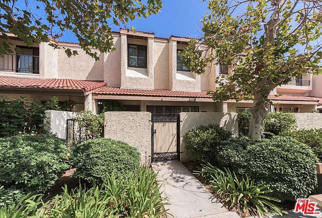 1st image of 18130 Oxnard St Unit 67