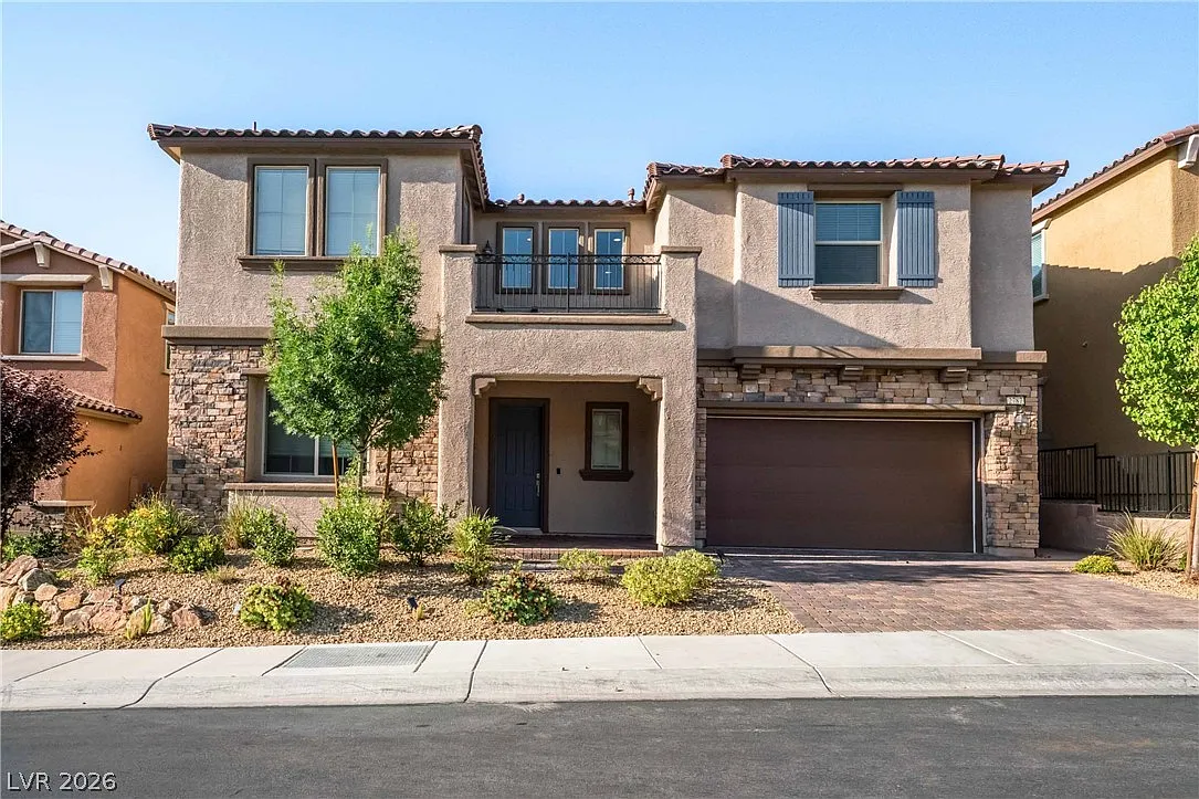 4 bed, 3.5 bath, 3468 sqft, $5,215 — Photo 1