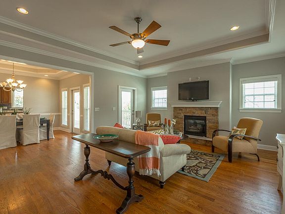 276 Horse Creek Drive-2