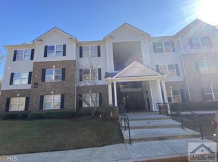 7103 Fairington Village Dr, Lithonia, GA 30038
