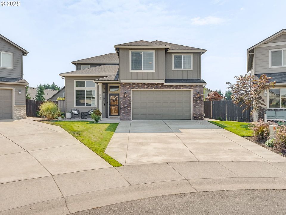 1st image of 10501 NE 109th Ct
