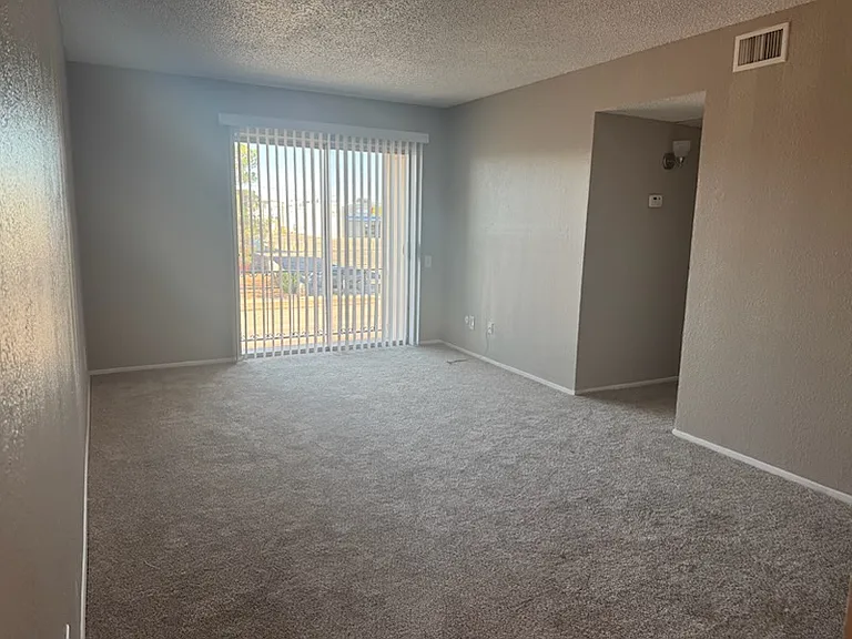 La Cima Apartments — Photo 46