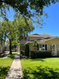 2120 Chrysler Dr #2