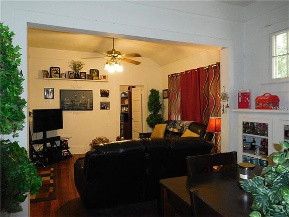 3rd image of 272 S Central Ave