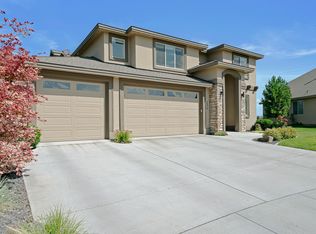 2978 Crosswater Loop, Richland, WA 99354
