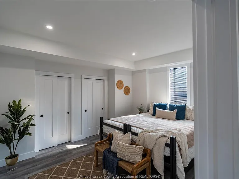 930 Marion Ave #109 — Photo 6