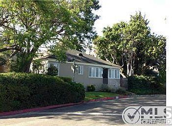 2nd image of 1100 Longwood Pl