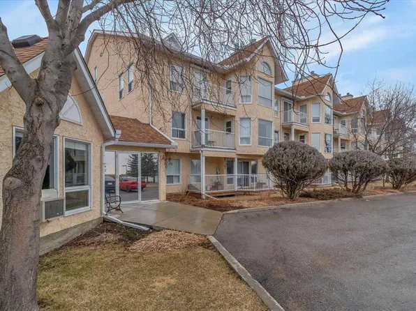 102 S Centre Ct #208, Okotoks, AB T1S 1Z7