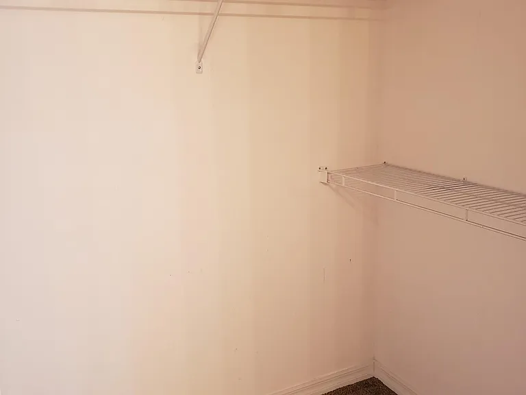 160 S Shepard Dr #16 — Photo 13
