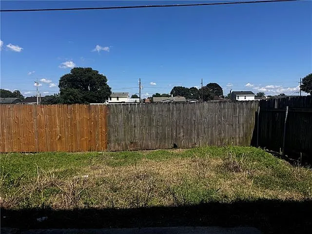 937 E Monterey Ct #B — Photo 14