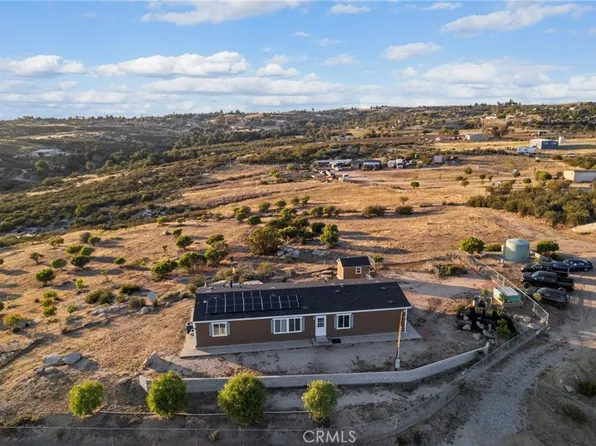 44084 Endor Ln, Winchester, CA 92544
