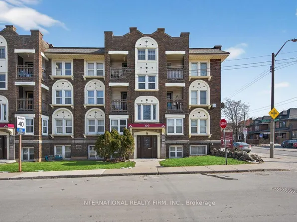 109 Balsam Ave S, Hamilton, ON