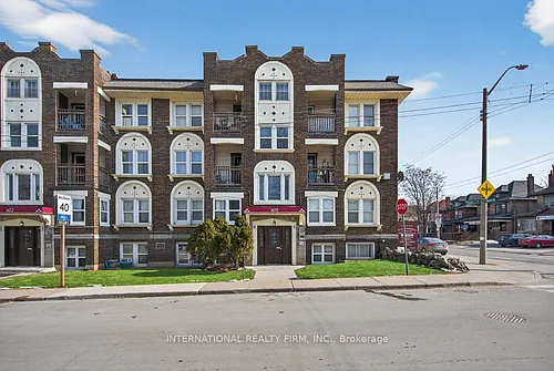 109 Balsam Ave S Photo 1