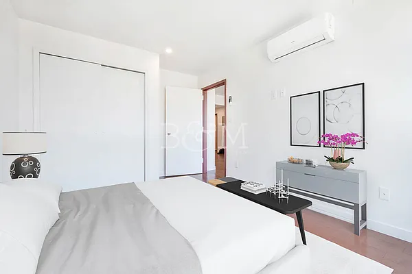 Rented by Brick&Mortar | media 13