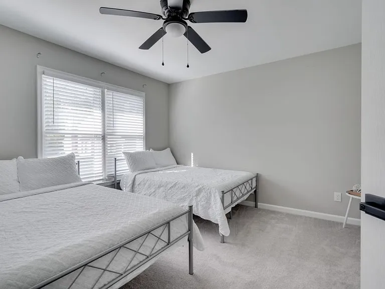 3302 Comstock Rd — Photo 23