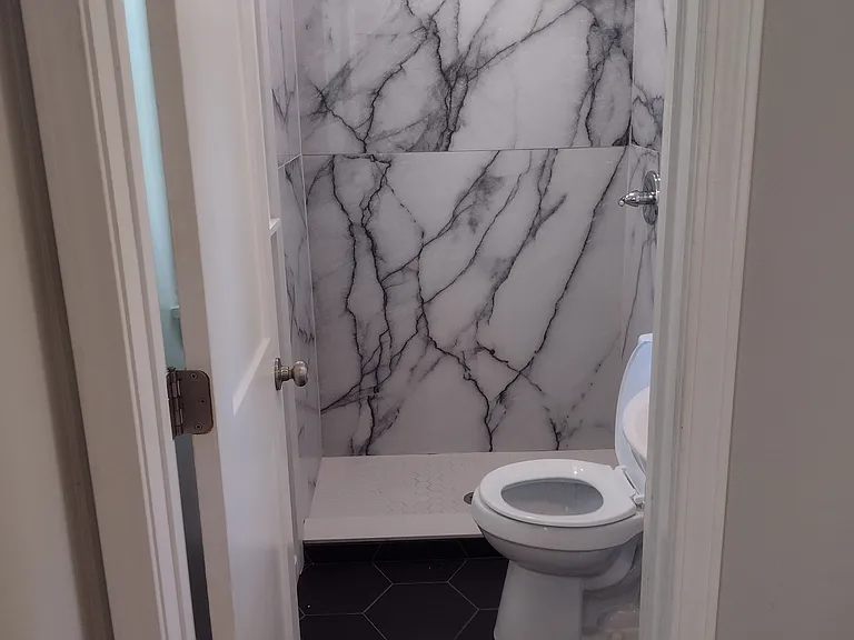 Ruth Anne Dr — Photo 10
