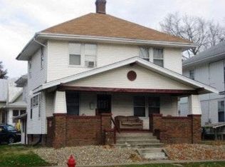 704 E Jefferson St, Iowa City, IA 52245