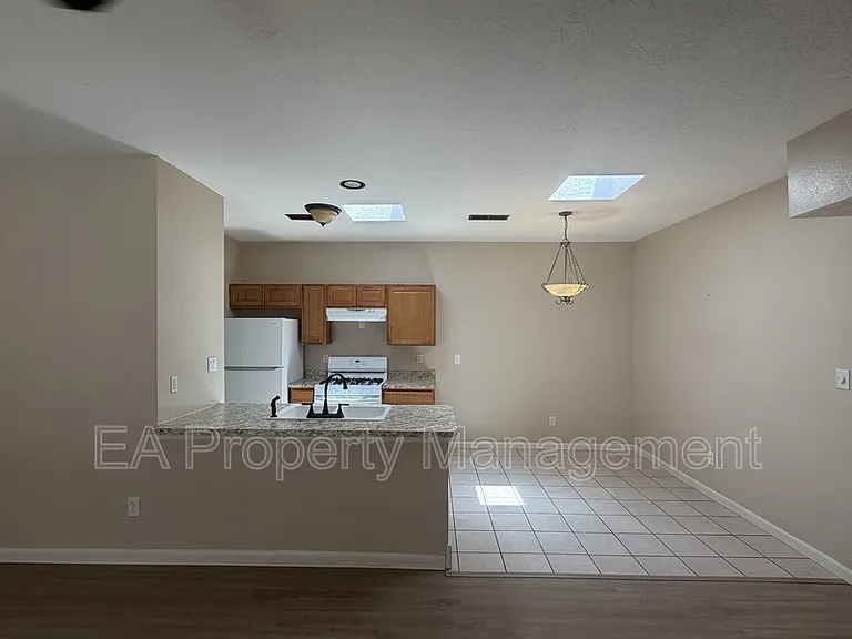 6532 Keeling St NW — Photo 6
