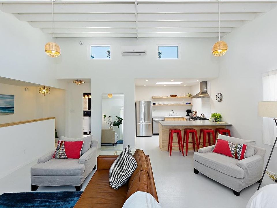 1st image of 2517 Abbot Kinney Blvd