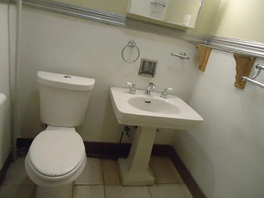 Rented by Hakeem Shahid, LREB | media 22