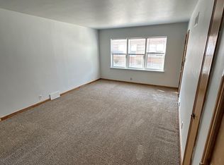 7838 Harwood Ave, Wauwatosa, WI 53213