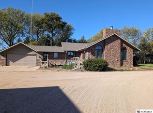 2404 E 6th Rd, Henderson, NE 68371