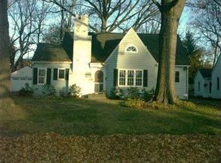 109 Harcourt Dr, Akron, OH 44313