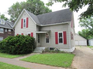 101 W Sangamon St, Fisher, IL 61843