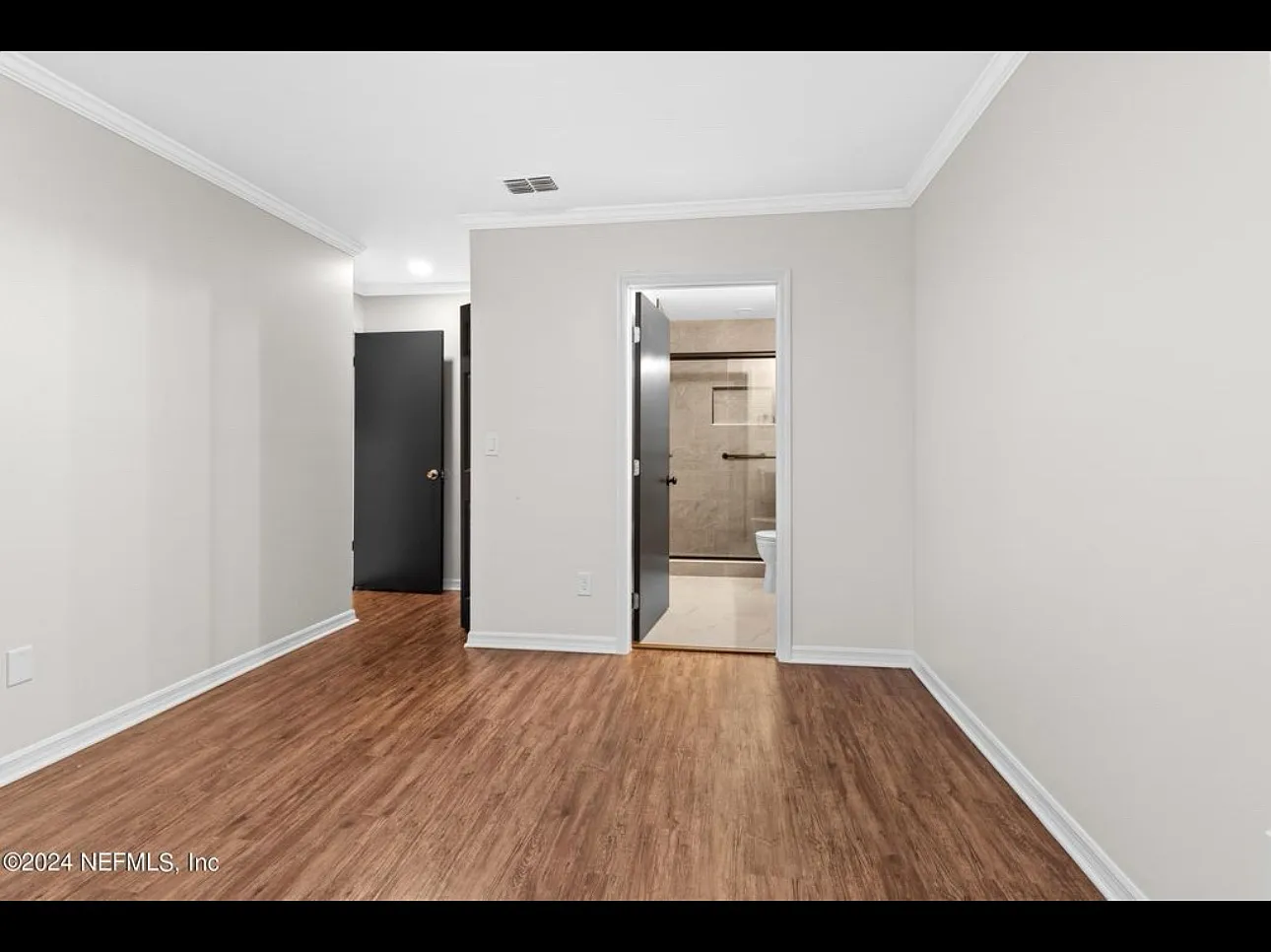 85 Debarry Ave — Photo 3