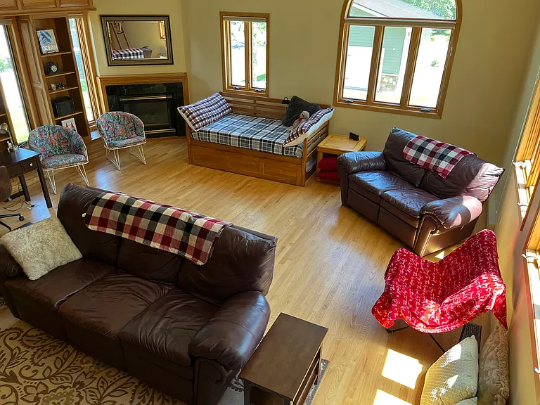 4329 Waville Rd NE — Photo 46