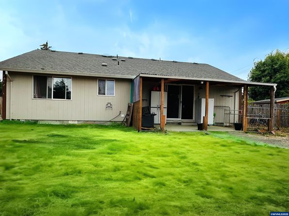 7530 6th St SE, Turner, OR 97392