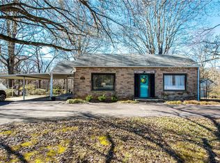 2158 Old Hollow Rd, Walkertown, NC 27051