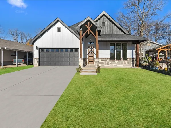 2918 NW 23rd St, Fort Worth, TX 76106